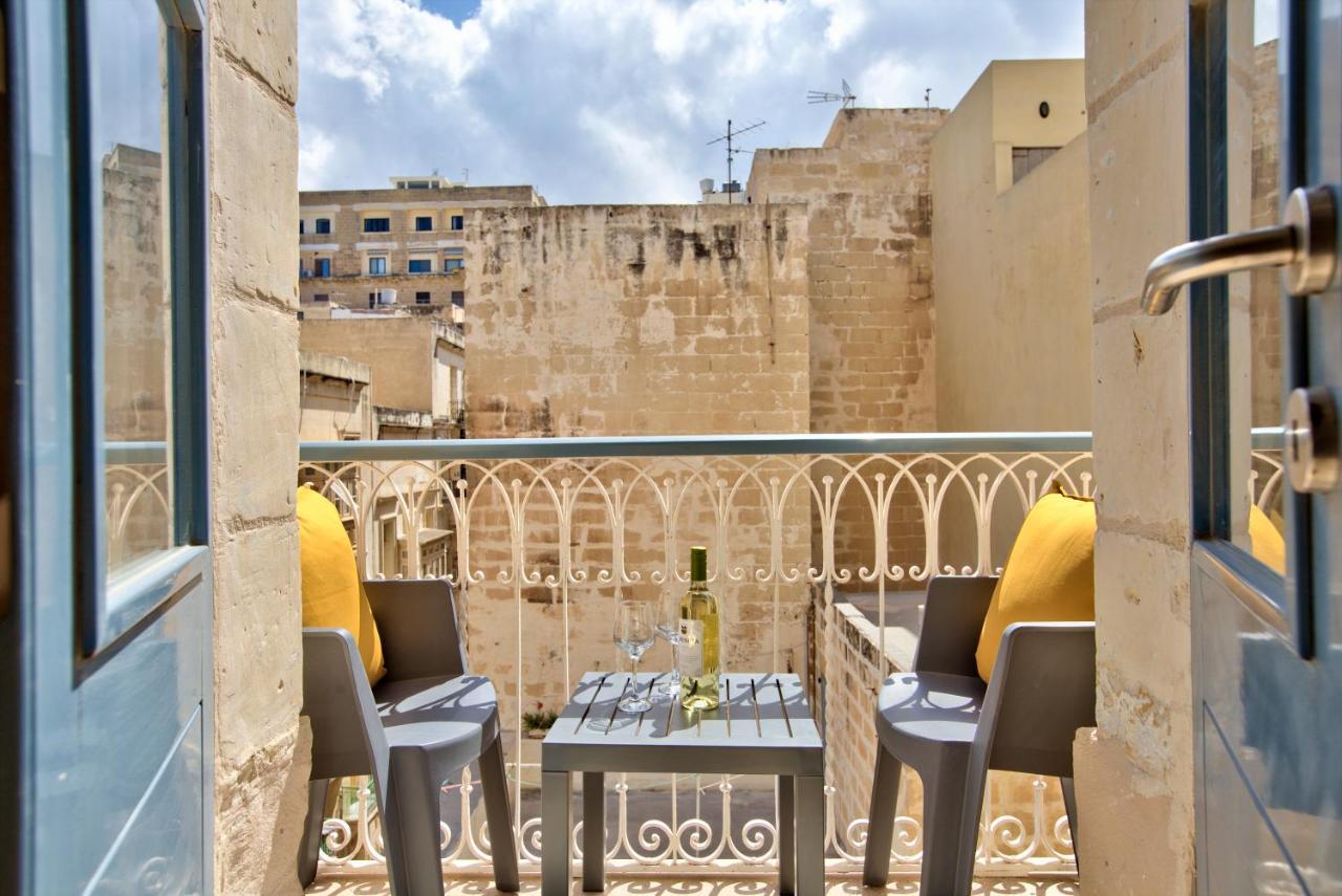 St Ursula Apartment La Valletta Esterno foto