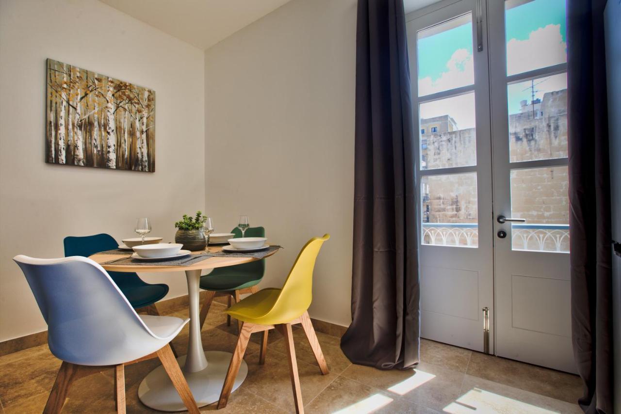 St Ursula Apartment La Valletta Esterno foto