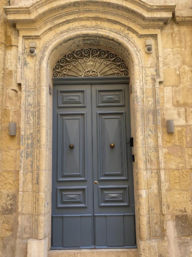 St Ursula Apartment La Valletta Esterno foto