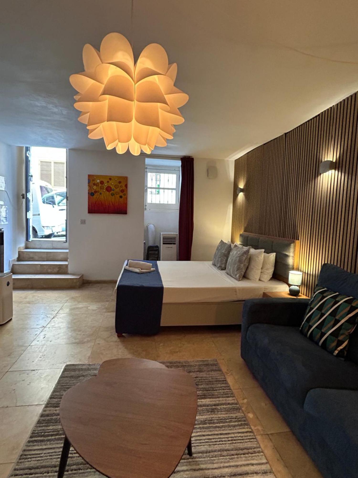 St Ursula Apartment La Valletta Esterno foto